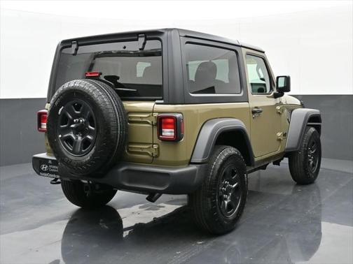 2025 Jeep Wrangler Sport