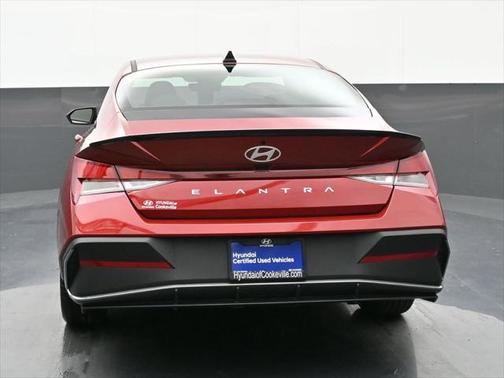 2025 Hyundai ELANTRA Sport