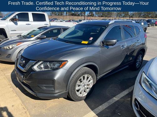 2017 Nissan Rogue SV