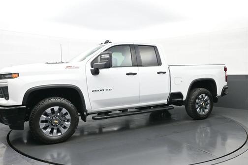 2025 Chevrolet Silverado 2500 Custom