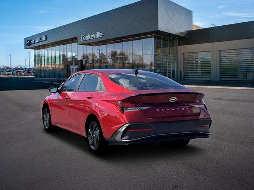 2026 Hyundai ELANTRA Sport