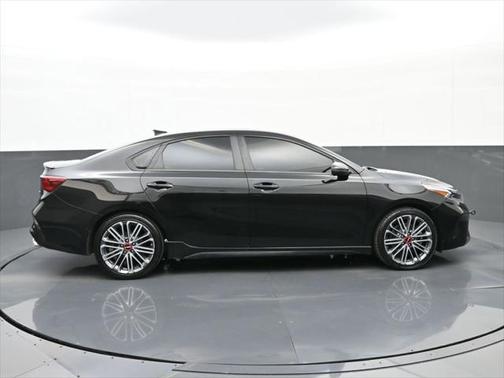 2022 Kia Forte GT