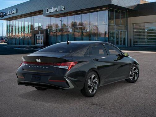 2025 Hyundai ELANTRA Sport