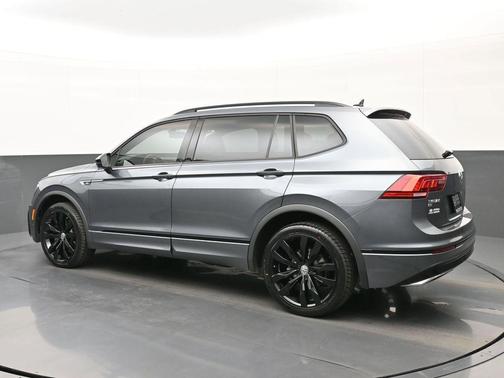 2020 Volkswagen Tiguan 2.0T SE R-Line Black