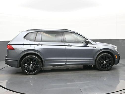 2020 Volkswagen Tiguan 2.0T SE R-Line Black