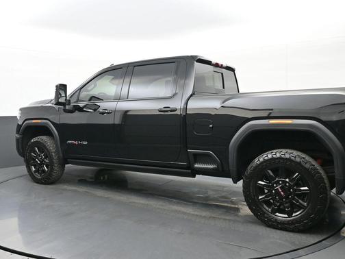 2024 GMC Sierra 2500 AT4