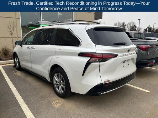 2024 Toyota Sienna Limited