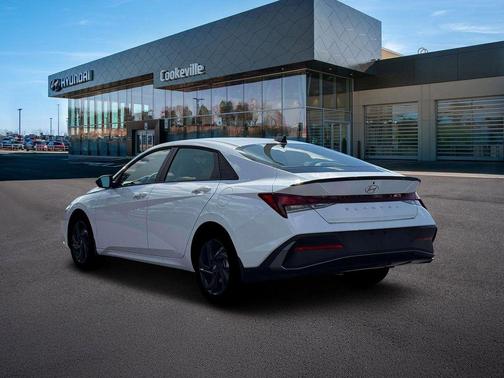 2026 Hyundai ELANTRA Sport