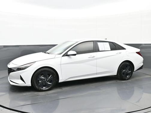2023 Hyundai ELANTRA HEV Blue