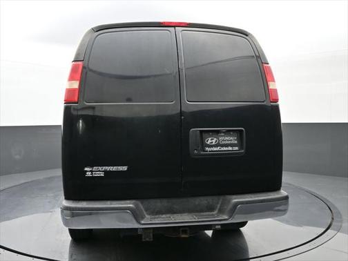 2008 Chevrolet Express 2500 Base