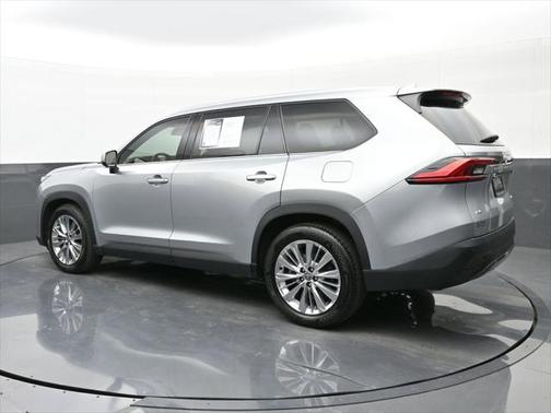 2024 Toyota Grand Highlander Platinum