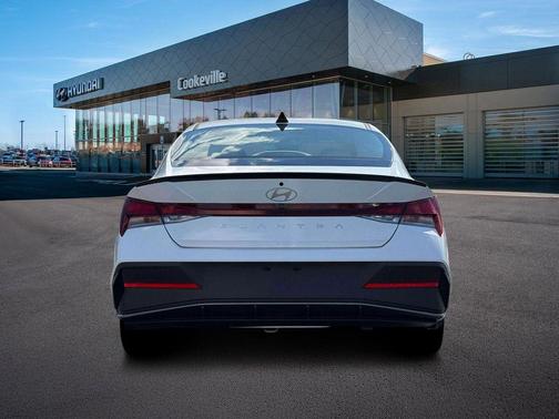 2026 Hyundai ELANTRA Sport