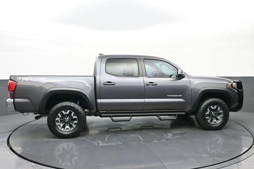 2018 Toyota Tacoma TRD Off-Road