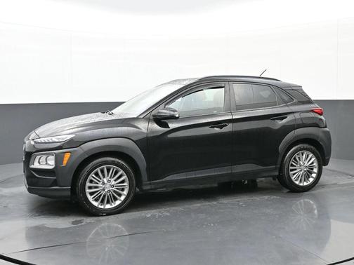 2021 Hyundai KONA SEL