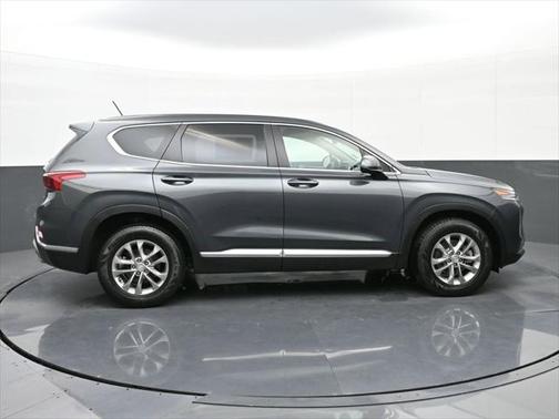 2019 Hyundai SANTA FE SE 2.4