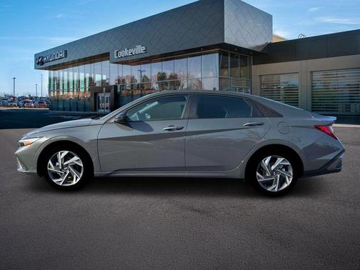 2025 Hyundai ELANTRA Sport