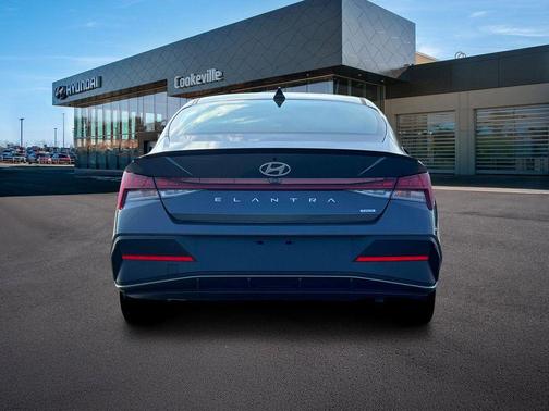 2025 Hyundai ELANTRA Sport