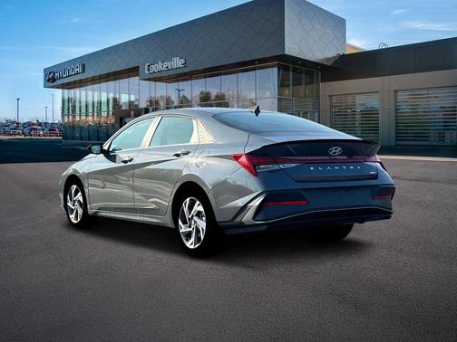 2025 Hyundai ELANTRA Sport