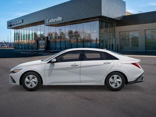 White 2026 Hyundai ELANTRA SE