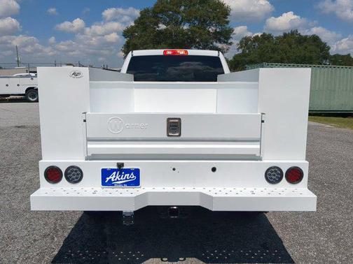 2025 RAM 2500 Tradesman Crew Cab 4x2 8' Box