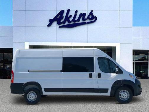 Bright White Clearcoat 2026 RAM ProMaster 2500 Tradesman