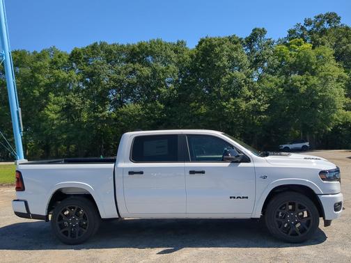 Bright White Clearcoat 2026 RAM 1500 Laramie