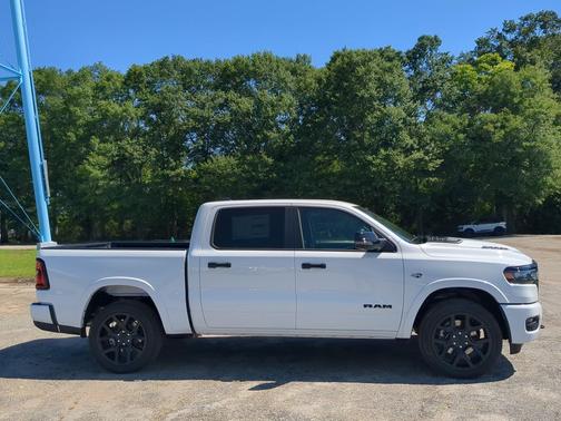 Bright White Clearcoat 2026 RAM 1500 Laramie
