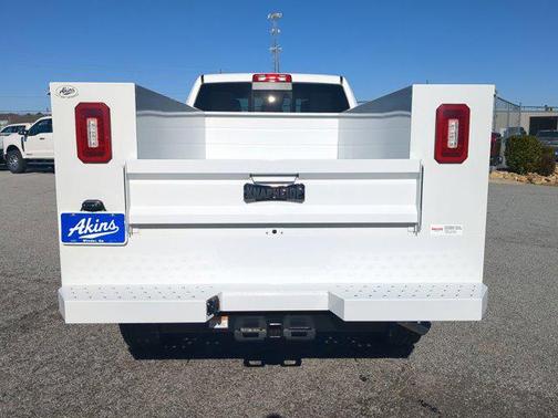 2026 RAM 2500 Tradesman Crew Cab 4x4 8' Box