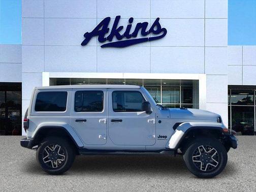 2026 Jeep Wrangler 4-Door Sahara 4x4