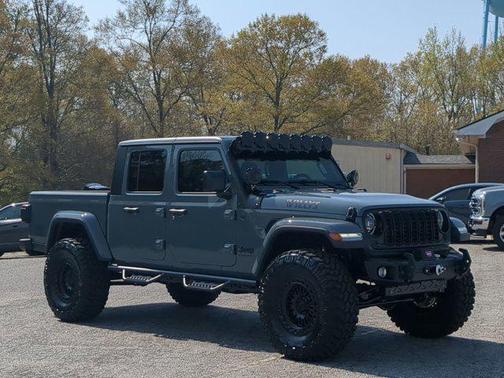 Anvil Clearcoat 2026 Jeep Gladiator Willys 4x4