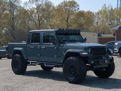 Anvil Clearcoat 2026 Jeep Gladiator Willys 4x4