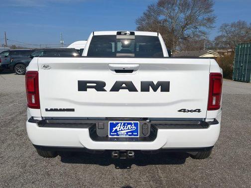 2026 RAM 3500 Laramie Crew Cab 4x4 8' Box