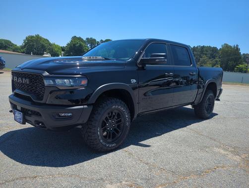 Diamond Black Crystal Pearlcoat 2026 RAM 1500 Rebel