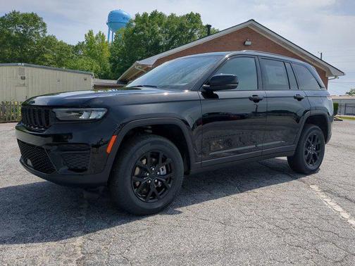 2025 Jeep Grand Cherokee Altitude