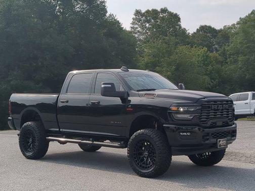 2025 RAM 2500 Big Horn Crew Cab 4x4 6'4' Box