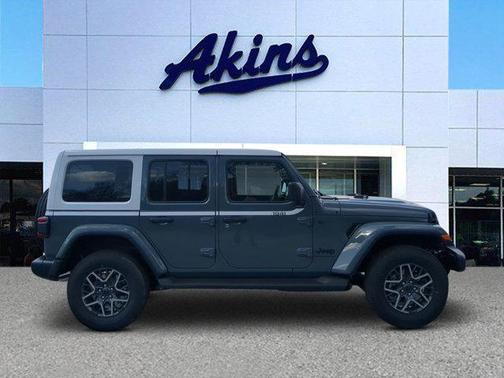 Anvil Clearcoat 2026 Jeep Wrangler 4-Door Sahara 4x4