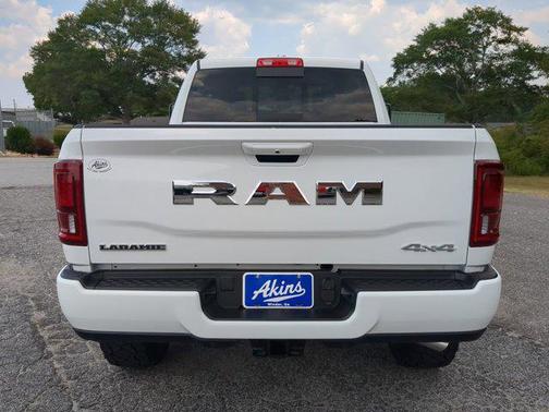 2025 RAM 2500 Laramie Crew Cab 4x4 6'4' Box