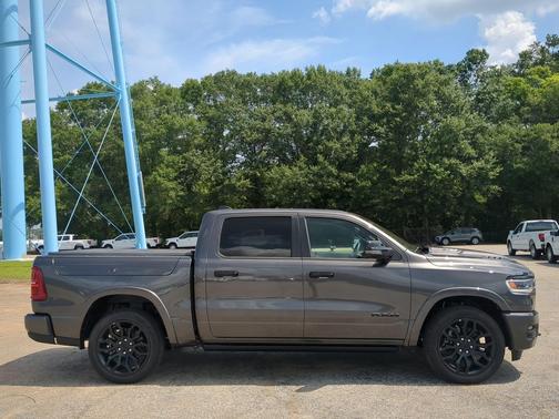 Granite Crystal Metallic Clearcoat 2026 RAM 1500 Limited