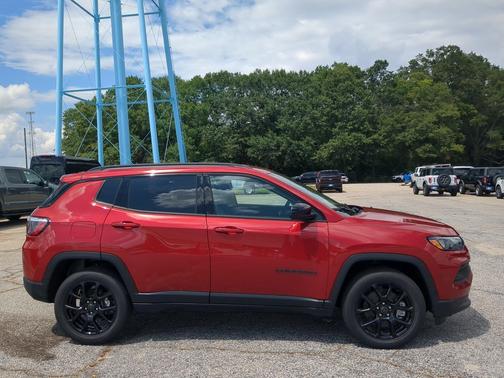 Red Hot Pearlcoat 2026 Jeep Compass Sport