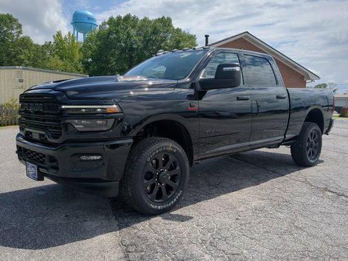 2025 RAM 2500 Laramie Crew Cab 4x4 6'4' Box