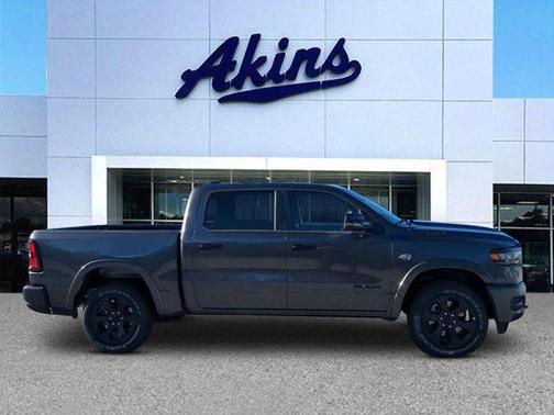 Granite Crystal Metallic Clearcoat 2026 RAM 1500 Big Horn/Lone Star