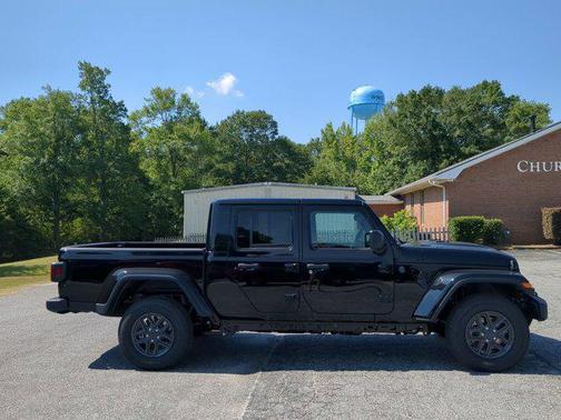 2025 Jeep Gladiator Sport S