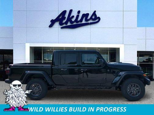 Black Clearcoat 2026 Jeep Gladiator Sport S