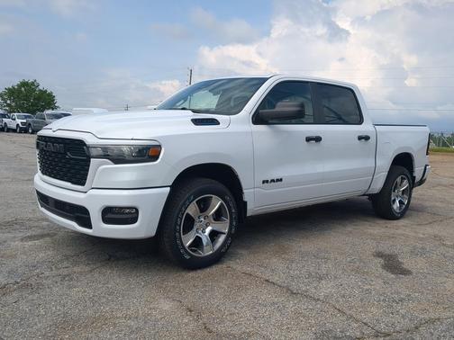 Bright White Clearcoat 2026 RAM 1500 Express