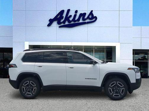 Bright White Clearcoat 2026 Jeep Cherokee Limited