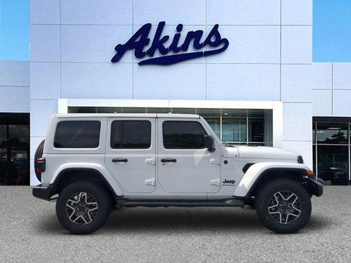 2025 Jeep Wrangler 4-Door Sahara 4x4