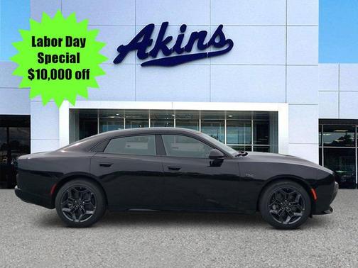 Diamond Black Crystal Pearlcoat 2026 Dodge Charger R/T