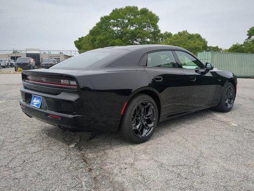 Diamond Black Crystal Pearlcoat 2026 Dodge Charger R/T