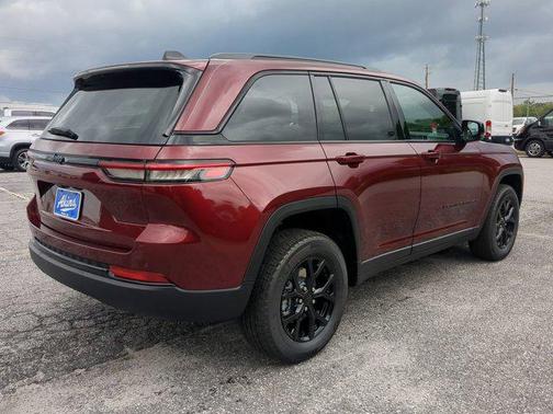 2025 Jeep Grand Cherokee Altitude
