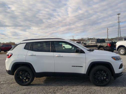 2026 Jeep Compass Latitude